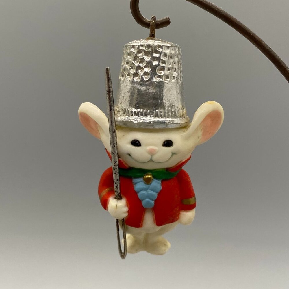 Hallmark Keepsake Ornament 1982 Thimble Mouse Soldier #5 in Series No Box